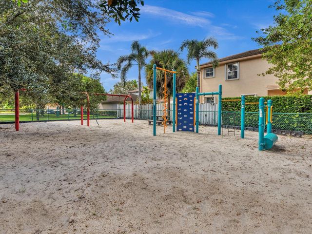 7549 NW 3rd Court, Plantation, FL 33317