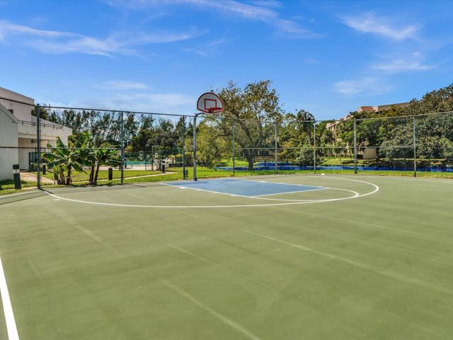 7549 NW 3rd Court, Plantation, FL 33317