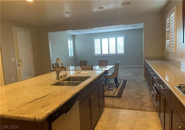 8593 Gabby Creek Drive, Las Vegas, NV 89113