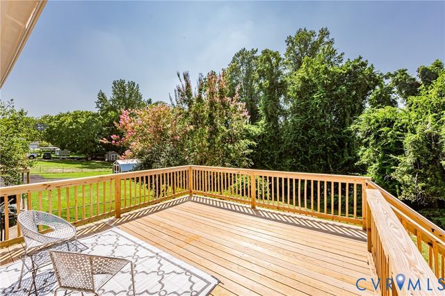 2702 Manchester Dr, Prince George, VA 23875