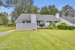 11 Mulberry Lane A, New Bern, NC 28562