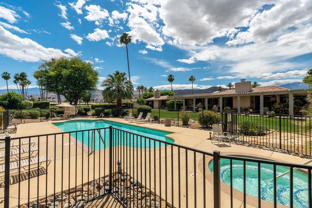 5 Stanford Drive, Rancho Mirage, CA 92270