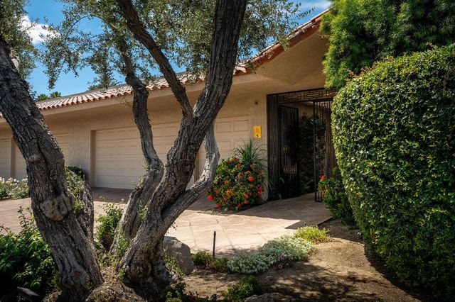 5 Stanford Drive, Rancho Mirage, CA 92270