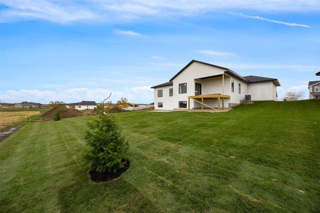 840 Yorkshire Street, North Liberty, IA 52317