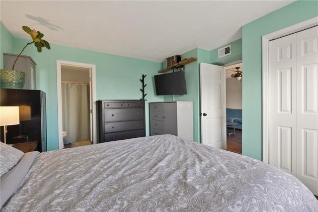 2246 E Ocean View Ave Apt 203, Norfolk, VA 23518