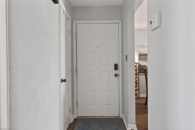 2246 E Ocean View Ave Apt 203, Norfolk, VA 23518