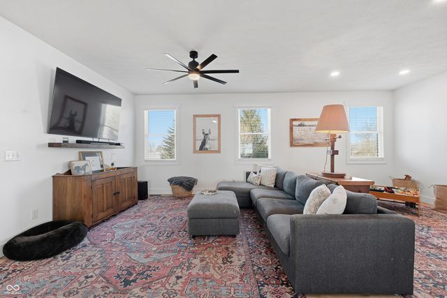 9196 E 300 N, Whitestown, IN 46075