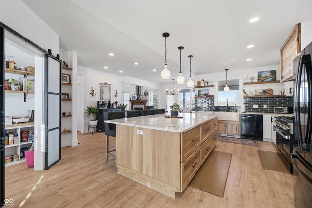 9196 E 300 N, Whitestown, IN 46075