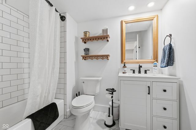 9196 E 300 N, Whitestown, IN 46075