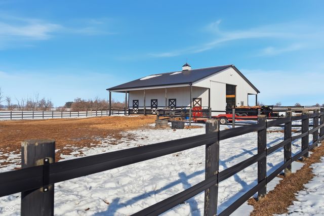 9196 E 300 N, Whitestown, IN 46075