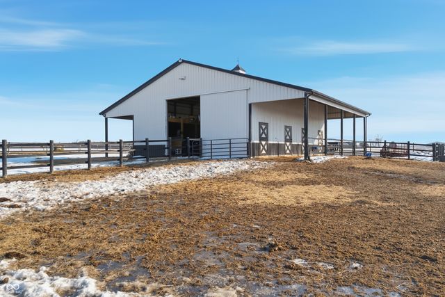 9196 E 300 N, Whitestown, IN 46075