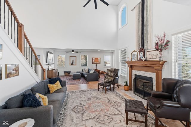 9196 E 300 N, Whitestown, IN 46075