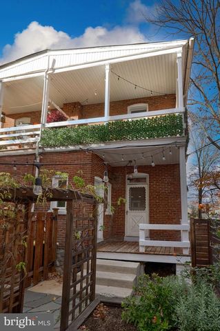 658 W WALNUT ST, Lancaster, PA 17603