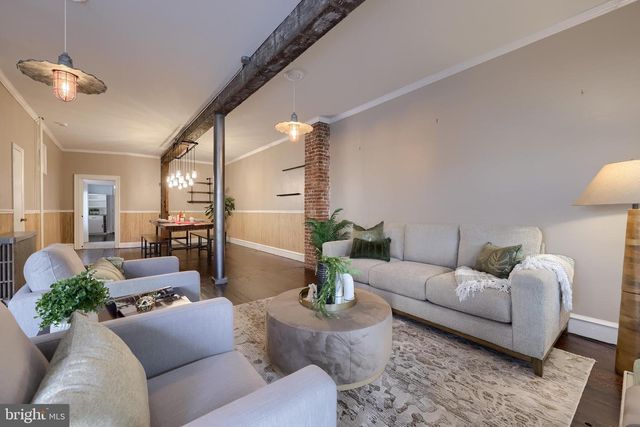 658 W WALNUT ST, Lancaster, PA 17603