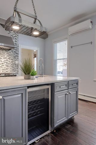 658 W WALNUT ST, Lancaster, PA 17603