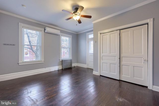 658 W WALNUT ST, Lancaster, PA 17603