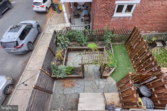 658 W WALNUT ST, Lancaster, PA 17603