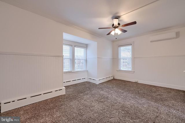 658 W WALNUT ST, Lancaster, PA 17603