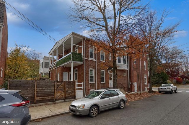 658 W WALNUT ST, Lancaster, PA 17603