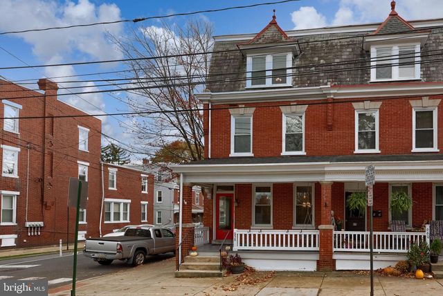 658 W WALNUT ST, Lancaster, PA 17603