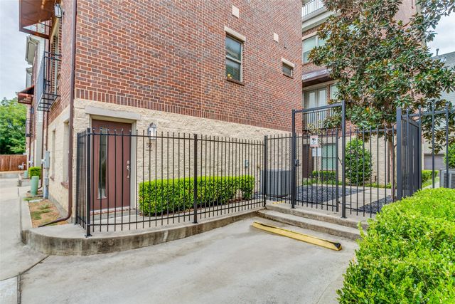 4323 Dickason Avenue 29, Dallas, TX 75219