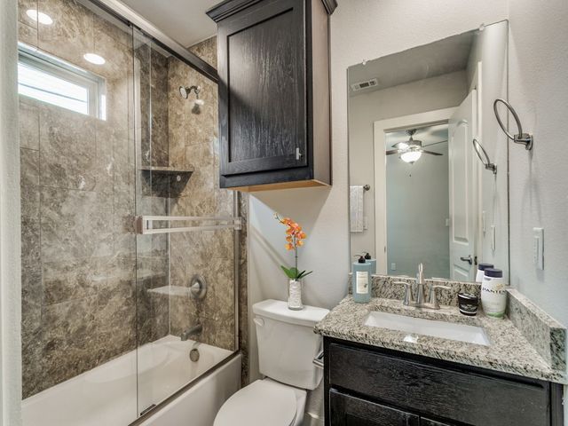 4323 Dickason Avenue 29, Dallas, TX 75219