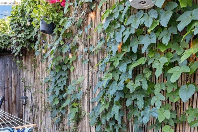 3608 Adeline St, Emeryville, CA 94608