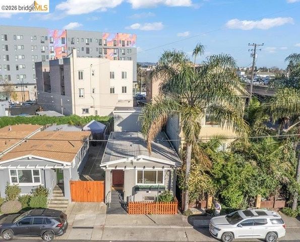 3608 Adeline St, Emeryville, CA 94608