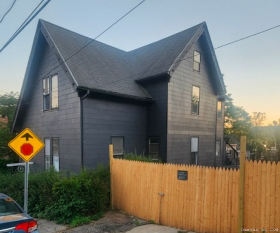 9 Brewster Street, Waterbury, CT 06704