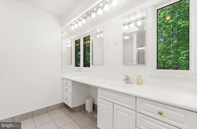 698 DISCOVERY RD, Davidsonville, MD 21035