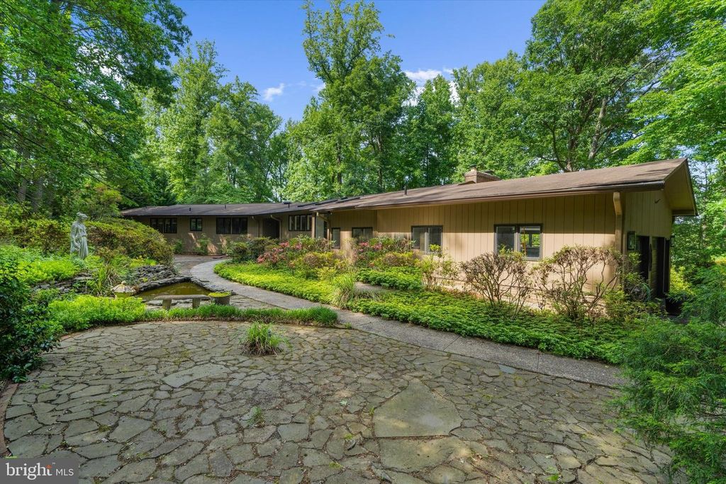 698 DISCOVERY RD, Davidsonville, MD 21035