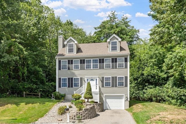 30 Morningside Dr, Haverhill, MA 01832