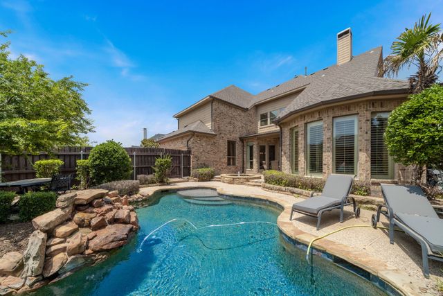 1016 Lady Lore Lane, Lewisville, TX 75056