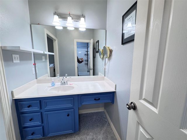 707 Fairway Oaks, Conroe, TX 77302