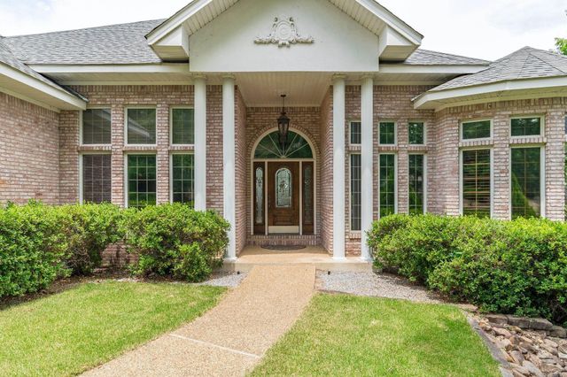 8 Guindola Circle, Hot Springs Village, AR 71909