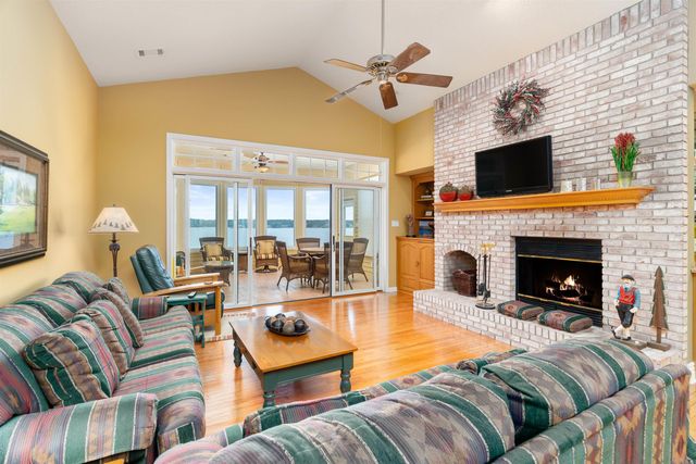 8 Guindola Circle, Hot Springs Village, AR 71909