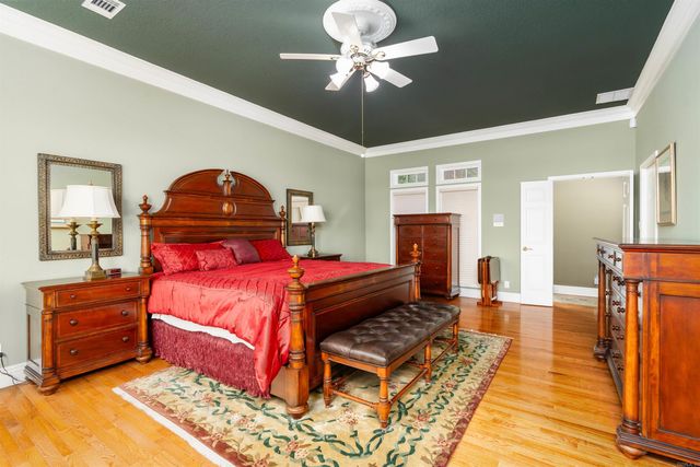 8 Guindola Circle, Hot Springs Village, AR 71909