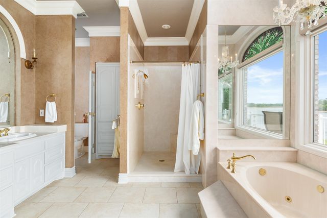 8 Guindola Circle, Hot Springs Village, AR 71909