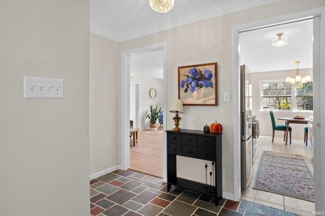 5303 Sherrill Drive, Fort Wayne, IN 46806