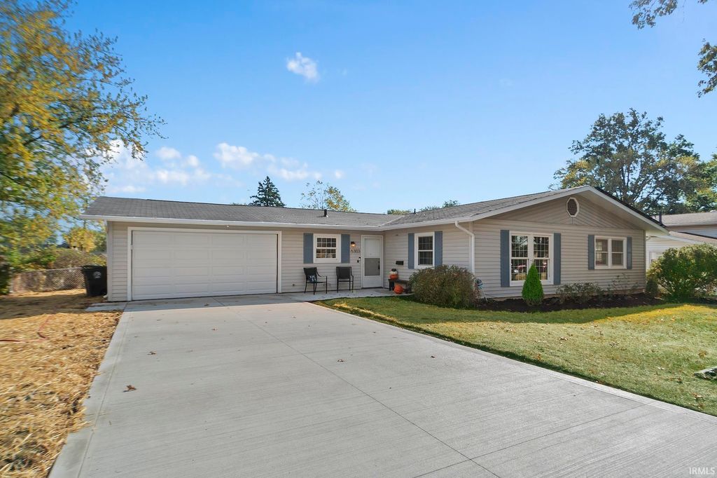 5303 Sherrill Drive, Fort Wayne, IN 46806