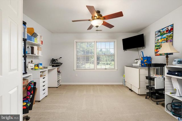 8 CARNEY WAY, Hamilton, NJ 08620