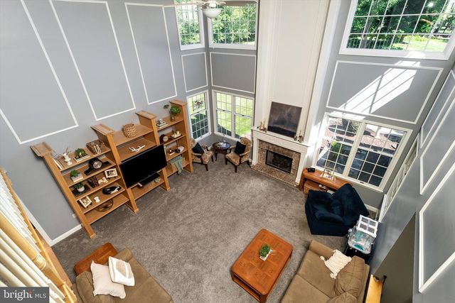8 CARNEY WAY, Hamilton, NJ 08620