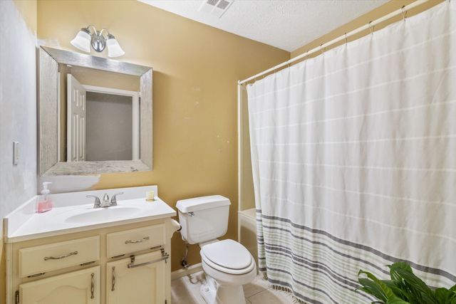 4150 CANNA HILL CT, Bartlett, TN 38135