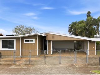 1490 Lehia Street, Honolulu, HI 96818