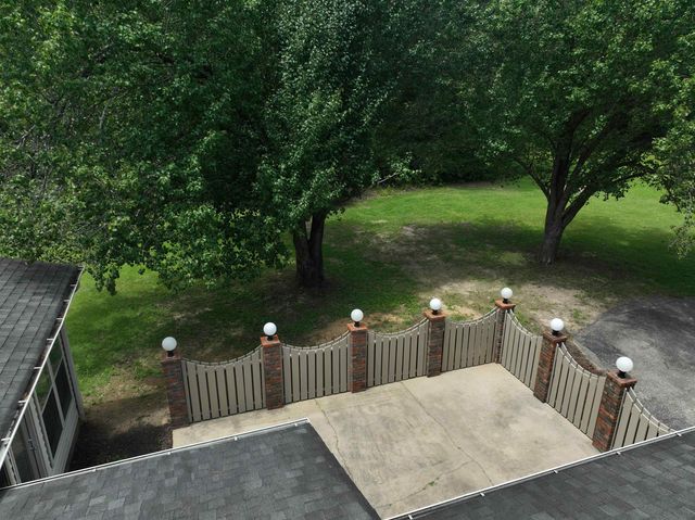 808 W MAIN ST, Adamsville, TN 38310