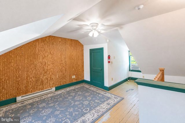 2212 PERKIOMEN AVE, Reading, PA 19606