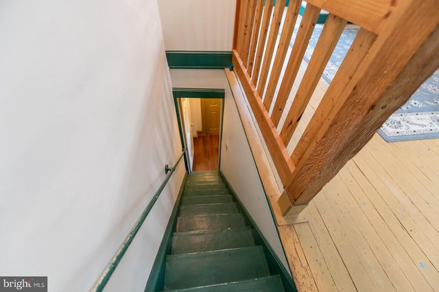 2212 PERKIOMEN AVE, Reading, PA 19606