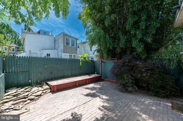 2212 PERKIOMEN AVE, Reading, PA 19606
