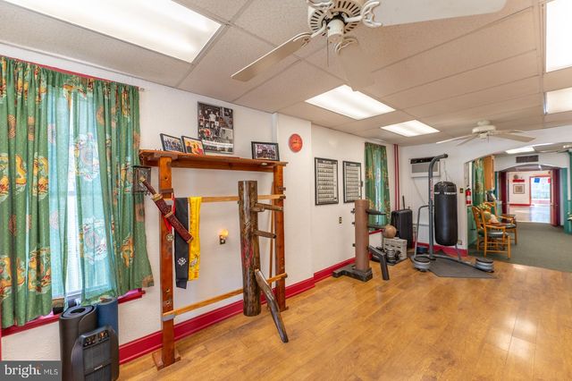 2212 PERKIOMEN AVE, Reading, PA 19606