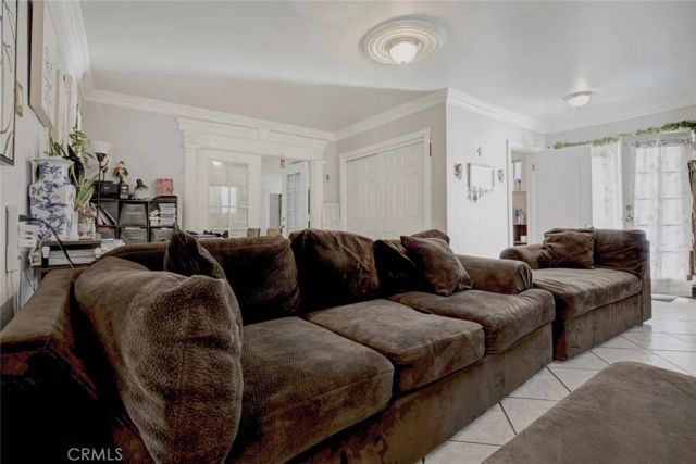 7007 Murietta Avenue, Van Nuys, CA 91405